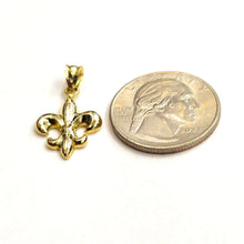 Load image into Gallery viewer, 10k yellow solid Gold Fleur De Lis Pendant French Symbol gift fine jewelry 1.6g