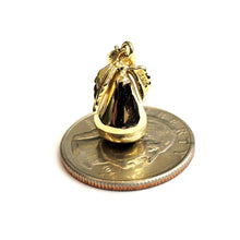 Load image into Gallery viewer, New 14k yellow gold 3D Pear fruit Pera With leaf pendant charm fine jewelry 4.2g