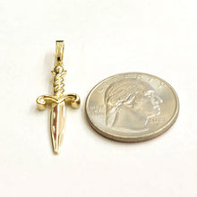 Load image into Gallery viewer, New 14k yellow Gold dagger knife 3D Pendant charm Unisex Gift fine jewelry 2.3g
