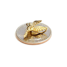 Load image into Gallery viewer, New 14k yellow Gold solid 3D Hummingbird Pendant charm gift fine jewelry 1.9g