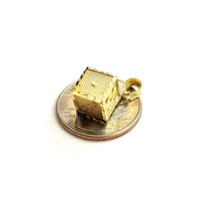 Load image into Gallery viewer, 10k yellow Gold 3D dice Pendant charm gamble Vegas gift sport fine jewelry 2.6g