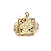 Load image into Gallery viewer, 14k yellow Gold Queen of hearts Pendant playing card gambling fine jewelry 3.6g