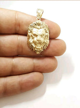Load image into Gallery viewer, 14k yellow solid Gold lion Leo head face zodiac Pendant charm fine jewelry 4.9g