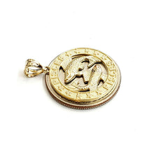 Load image into Gallery viewer, 10k yellow Gold round Pisces fish zodiac Pendant charm fine jewelry unisex 2.6g