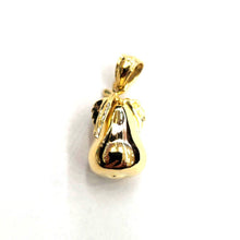 Load image into Gallery viewer, New 14k yellow gold 3D Pear fruit Pera With leaf pendant charm fine jewelry 4.2g