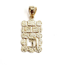 Load image into Gallery viewer, New 14k yellow gold Western wall kotel Hay chay Jewish pendant fine jewelry 1.6g