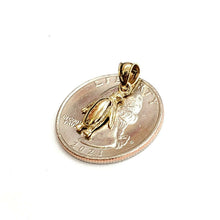 Load image into Gallery viewer, New 14k yellow Gold Tiny Penguin Bird Pendant charm gift fine jewelry 1g