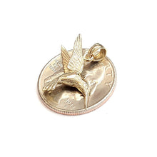 Load image into Gallery viewer, New 14k yellow Gold solid 3D Hummingbird Pendant charm gift fine jewelry 2.3g