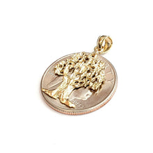 Load image into Gallery viewer, New 14k yellow gold Oak tree lucky pendant charm gift unisex fine jewelry 1.8g