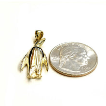 Load image into Gallery viewer, New 14k yellow Gold solid Penguin Bird Pendant charm gift fine jewelry 3g