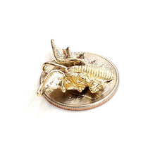 Load image into Gallery viewer, New 14k yellow Gold winged dragon Pendant charm solid gift fine jewelry 3.6g