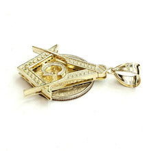 Load image into Gallery viewer, New 10k yellow solid Gold Freemason Masonic Pendant charm jewelry fine gift 5.4g