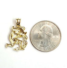 Load image into Gallery viewer, 10k yellow solid Gold Aquarius zodiac astrology Pendant charm fine jewelry 1.5g