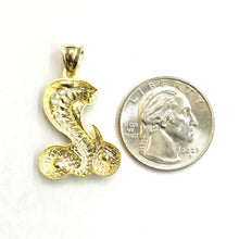 Load image into Gallery viewer, 10k yellow gold cobra snake reptile Pendant charm Unisex gift fine jewelry 2.9g
