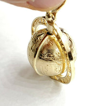 Load image into Gallery viewer, 10k yellow gold 3D Spinning round globe planet earth world map pendant 1" 9.2g