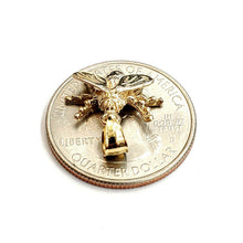 Load image into Gallery viewer, 14k yellow Gold solid honey bee 3D Pendant charm gift fine jewelry 1.5g