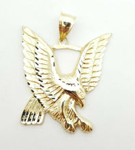Load image into Gallery viewer, 10k yellow Gold eagle Pendant charm fine jewelry gift unisex diamond cut 8.5g