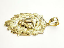 Load image into Gallery viewer, 10k yellow solid Gold big lion head face Pendant charm men's gift jewelry 18.2g