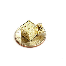 Load image into Gallery viewer, 10k yellow Gold 3D dice Pendant charm diamond cut gamble Vegas fine jewelry 2.6g