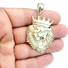 Load image into Gallery viewer, 10k yellow Gold lion head face crown Leo zodiac Pendant charm fine jewelry 7.7g