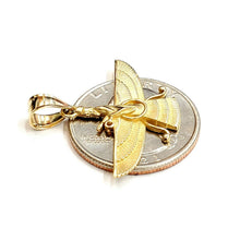 Load image into Gallery viewer, 14k yellow gold Farvahar Faravahar Persian Ahoura Mazda Zoroastrian pendant 2.2g