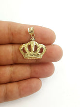 Load image into Gallery viewer, 10k yellow gold crown pendant charm fine jewelry gift necklace diamond cut 2.3g
