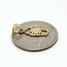 Load image into Gallery viewer, 14k yellow gold small scorpion full body pendant charm fine gift jewelry 0.7g