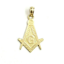 Load image into Gallery viewer, New 10k yellow Gold Freemason Masonic religious Pendant charm fine jewelry 0.9g