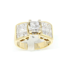 Load image into Gallery viewer, pre owned 1.75Ct Natural square Diamond 14k yellow Gold Engagement Ring Sz 7.75