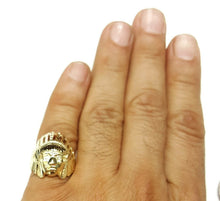 Load image into Gallery viewer, 10k yellow gold native American Indian chief head men Ring diamond cut Size 7.5