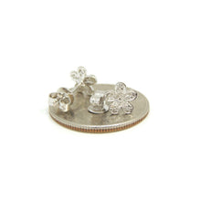 Load image into Gallery viewer, New 14k white Gold 0.16Ct Round Diamond flower stud Earrings Push Back Fastening