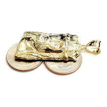 Load image into Gallery viewer, 10k yellow gold Jesus face crown head pendant charm fine religious jewelry 7.1g