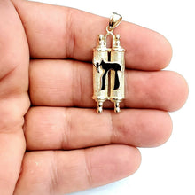 Load image into Gallery viewer, New 14k yellow gold tablets of law Hay Chay Jewish God Israel Torah pendant 4.9g