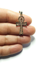 Load image into Gallery viewer, 10k yellow gold Egyptian ankh cross pendant charm fine religious jewelry 1.8g