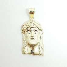 Load image into Gallery viewer, 10k yellow gold Jesus face head pendant charm fine gift religious jewelry 3.2g