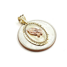 Load image into Gallery viewer, 10k two tone gold oval praying hands pendant charm diamond cut fine jewelry 1.8g