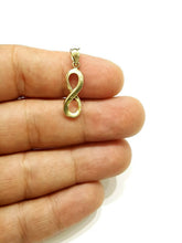 Load image into Gallery viewer, New 10k solid yellow Gold infinity Pendant love forever fine gift jewelry 1.5g
