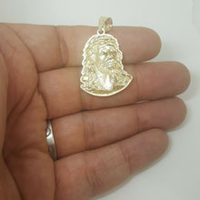 Load image into Gallery viewer, 14k yellow gold jesus face head pendant charm fine religious gift jewelry 4.2g