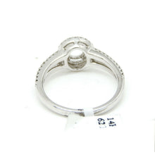 Load image into Gallery viewer, 0.37Ct Natural Diamond 14k White Gold Semi Mount halo center round Ring size 6.5