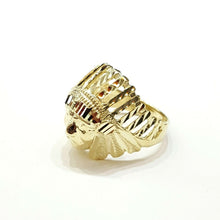 Load image into Gallery viewer, 10k yellow gold native American Indian chief head men Ring diamond cut Size 7.5