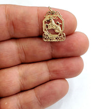 Load image into Gallery viewer, 14k yellow Gold Capricorn zodiac sign astrology Pendant charm fine jewelry 1.2g