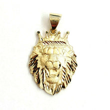 Load image into Gallery viewer, 14k yellow Gold lion head face crown Leo zodiac Pendant charm fine jewelry 4g