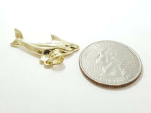 Load image into Gallery viewer, New 10k yellow Gold dolphin animal ocean Pendant charm fine gift jewelry 2.4g