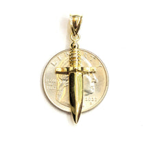 Load image into Gallery viewer, New 10k yellow Gold dagger knife Pendant charm Unisex Gift fine jewelry 2.2g