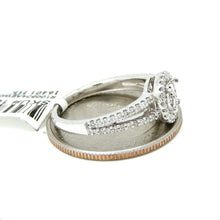 Load image into Gallery viewer, 0.37Ct Natural Diamond 14k White Gold Semi Mount halo center round Ring size 6.5
