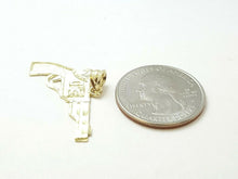 Load image into Gallery viewer, New 10k yellow solid Gold handgun pistol Pendant charm fine gift jewelry 1.3g