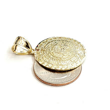 Load image into Gallery viewer, 10k yellow Gold solid Aztec Mayan sun calendar Azteca pendant gift 1.06" 5.5g