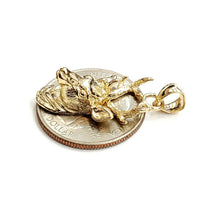 Load image into Gallery viewer, 14k yellow Gold deer buck male head Hunting Pendant charm gift jewelry 4.3g