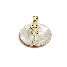 Load image into Gallery viewer, New 14k yellow Gold tiny kite for kids Pendant charm gift fine jewelry 0.6g