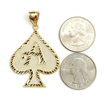 Load image into Gallery viewer, 10k yellow Gold Ace of spade Pendant casino gambling diamond cut jewelry 6.3g